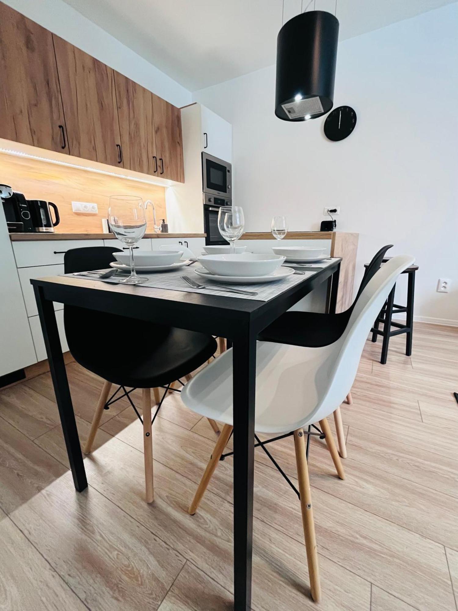 Nordic House Apartment Zavazna Poruba ภายนอก รูปภาพ