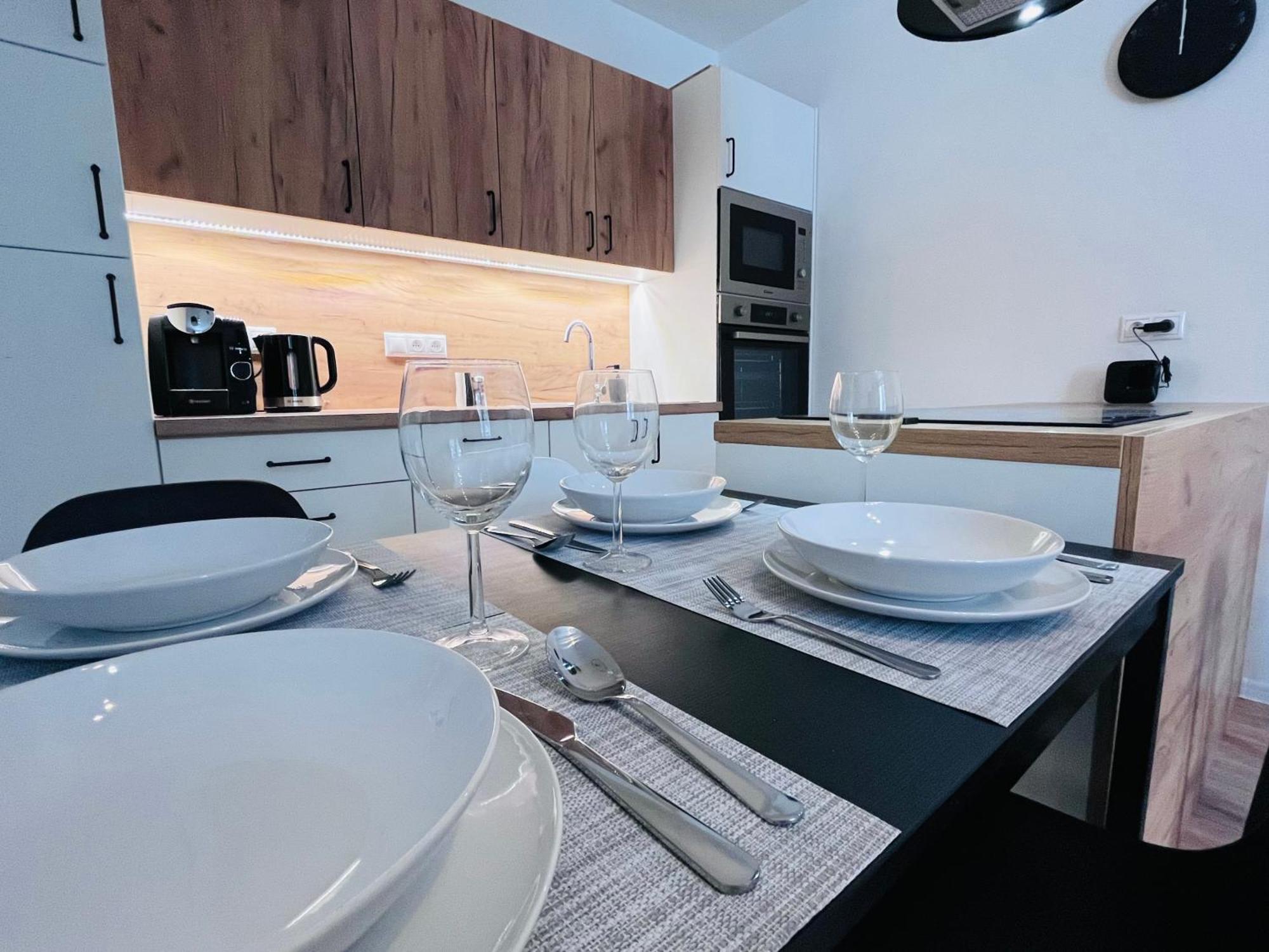 Nordic House Apartment Zavazna Poruba ภายนอก รูปภาพ